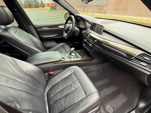 Used 2018 BMW X5 xDrive35d w/ Driving Assistance Package image 11