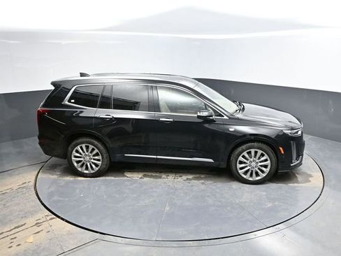 Used 2022 Cadillac XT6 Premium Luxury w/ Platinum Package image 45