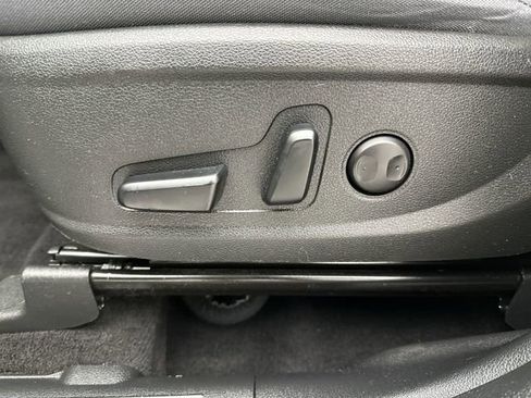 Certified 2022 Hyundai Santa Fe SEL image 12