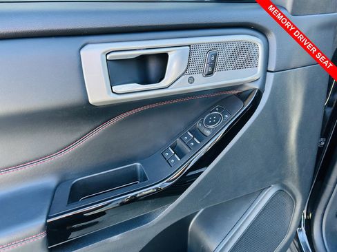 Used 2023 Ford Explorer ST-Line w/ Class IV Trailer Tow Package image 16