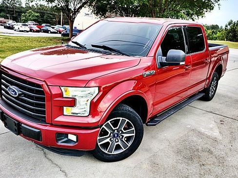 Used 2016 Ford F150 XLT w/ Equipment Group 301A Mid RWD image 3