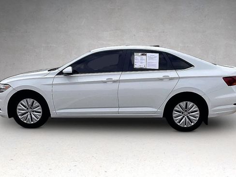 Used 2019 Volkswagen Jetta S w/ Driver Assistance Package FWD image 3