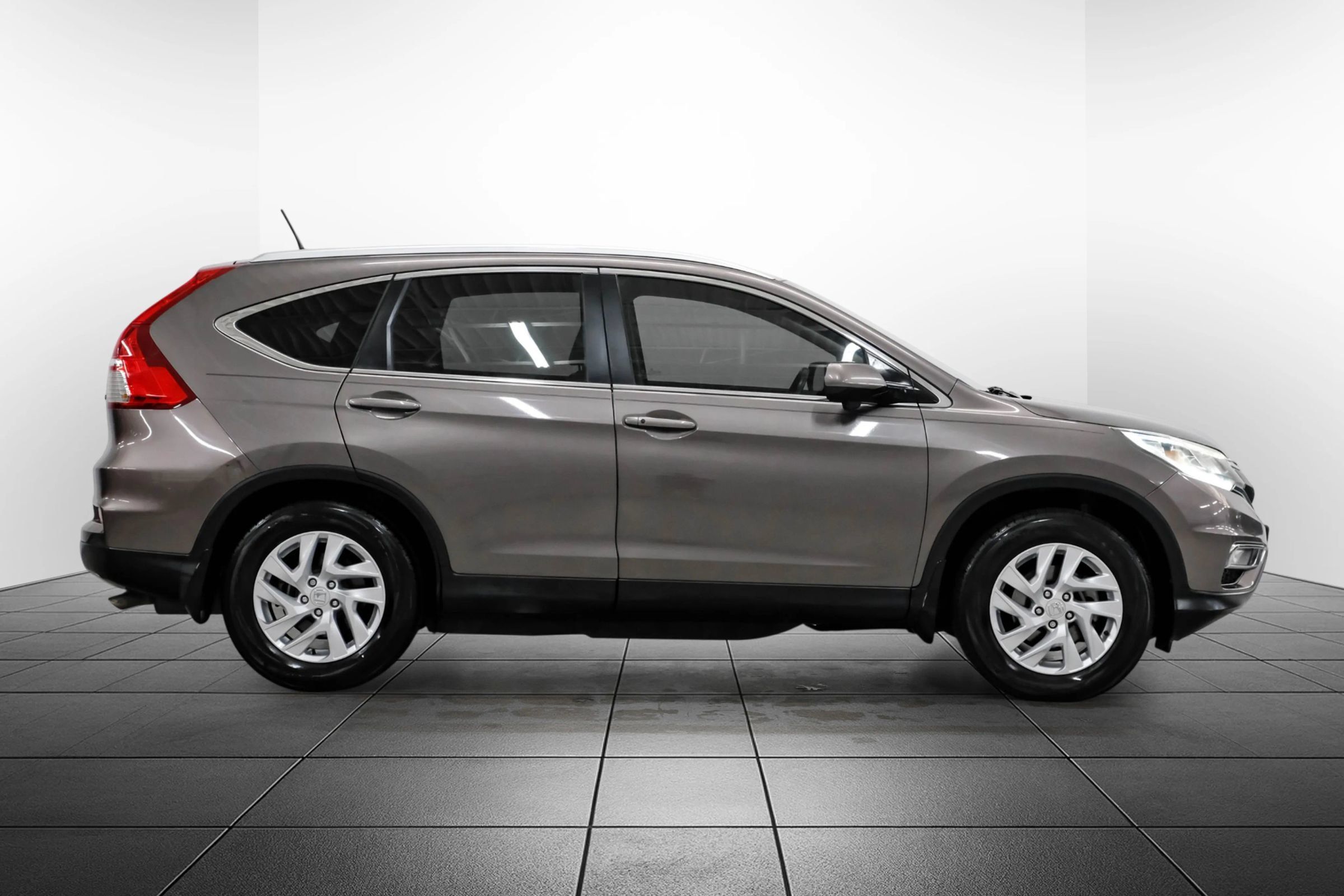 Used 2016 Honda CR-V EX-L image 8