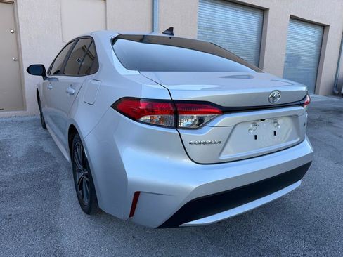 Used 2022 Toyota Corolla L FWD image 5