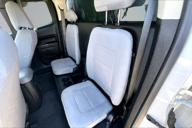 Used 2021 Chevrolet Colorado W/T RWD image 20