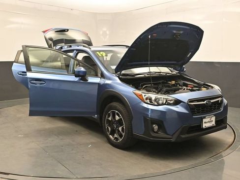 Used 2019 Subaru Crosstrek 2.0i Premium AWD/4WD image 35
