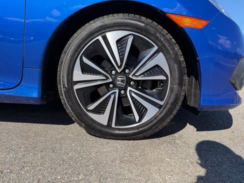 Used 2018 Honda Civic EX-T image 25