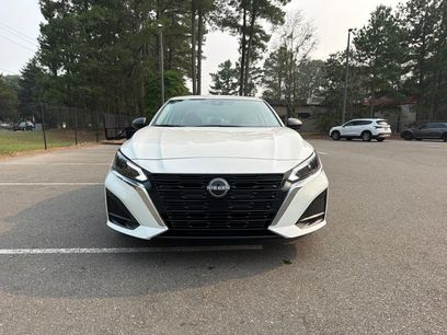 Used 2025 Nissan Altima 2.5 SV