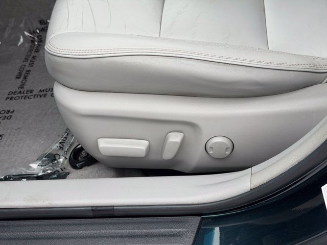 Used 2017 Toyota Camry XLE FWD image 20