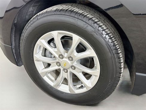 Used 2020 Chevrolet Equinox LS w/ LS Convenience Package FWD image 30