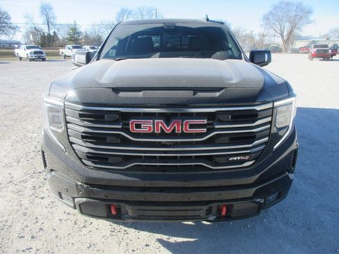 New 2026 GMC Sierra 1500 AT4 w/ AT4 Premium Package image 12