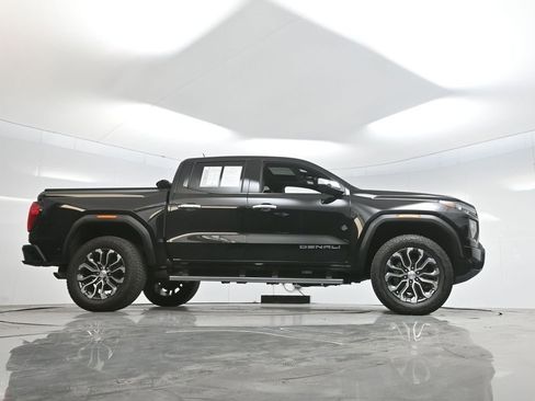 Used 2024 GMC Canyon Denali image 66