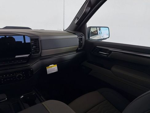 New 2026 Chevrolet Silverado 1500 ZR2 w/ ZR2 Bison Edition AWD/4WD image 21