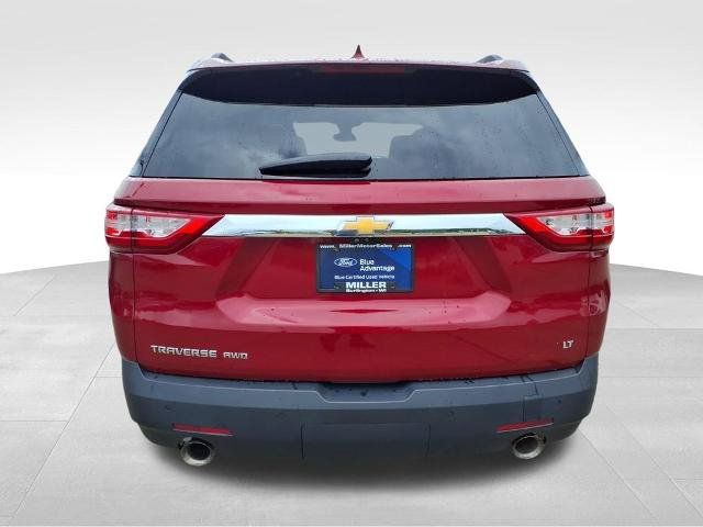 Used 2020 Chevrolet Traverse LT w/ LT Premium Package AWD/4WD image 4