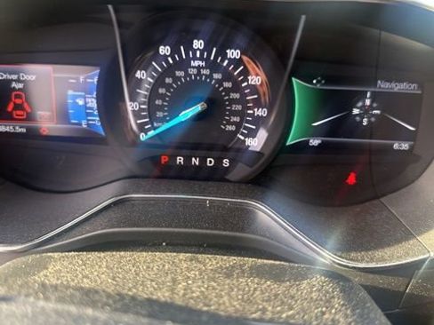 Used 2017 Ford Fusion Titanium image 9