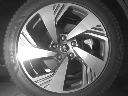 Certified 2025 Audi Q6 e-tron Premium Plus w/ Premium Plus AWD/4WD image 29