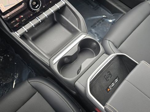 New 2026 GMC Terrain Elevation w/ Elevation Premium Package image 23