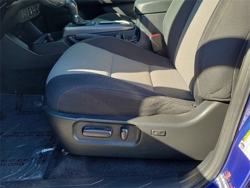 Used 2023 Toyota Tacoma TRD Sport image 15