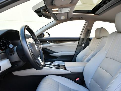 Used 2019 Honda Accord EX-L image 19