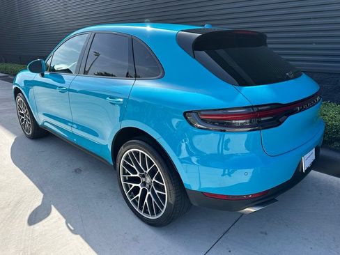 Certified 2020 Porsche Macan AWD/4WD image 3
