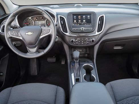 Used 2023 Chevrolet Equinox LT FWD image 10