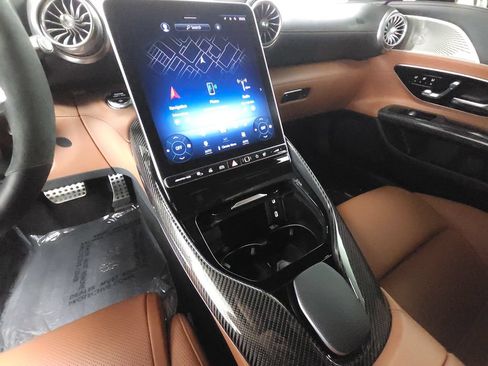 Used 2022 Mercedes-Benz SL 55 AMG 4MATIC image 16