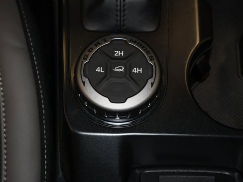 New 2025 Ford Bronco Outer Banks image 26