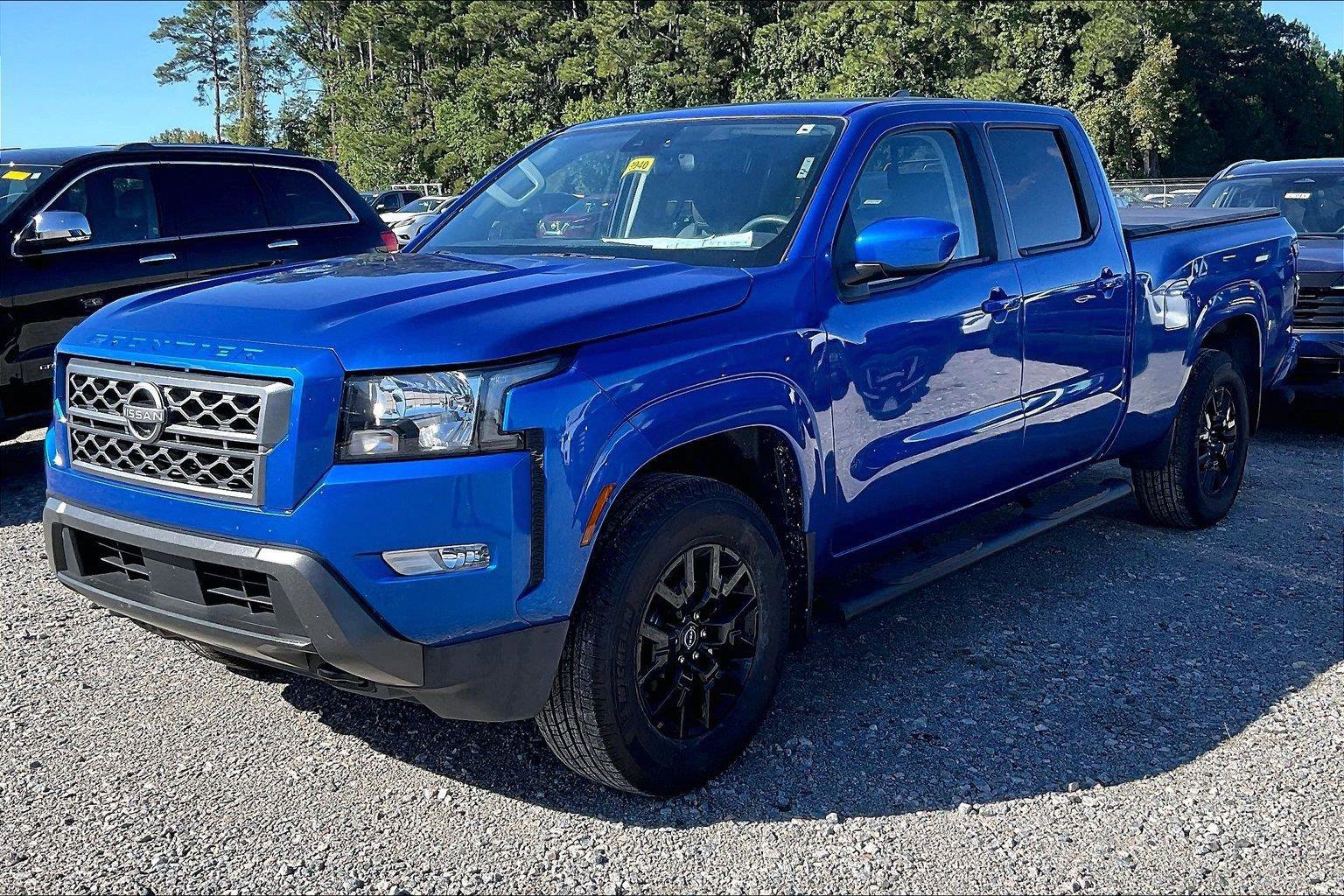 Certified 2024 Nissan Frontier SV w/ Technology Package AWD/4WD image 2