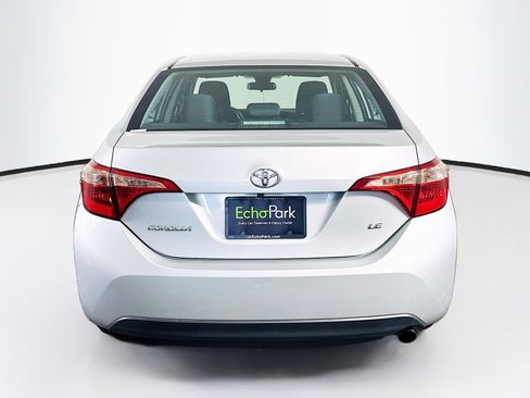 Used 2017 Toyota Corolla LE w/ Carpet Mat Package (TMS) FWD image 7