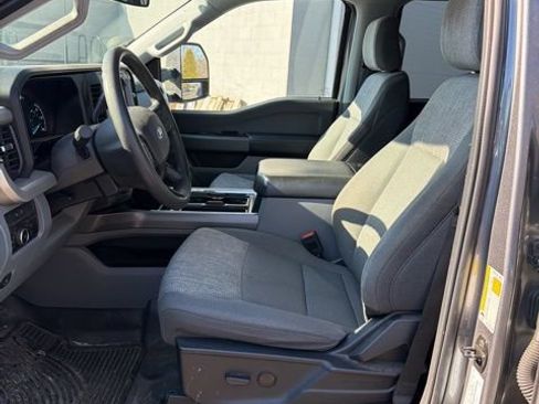 Used 2023 Ford F250 XLT image 12