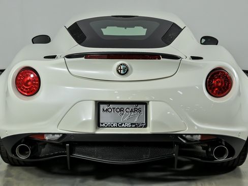 Used 2016 Alfa Romeo 4C Coupe w/ Coupe Track Package 1 RWD image 9