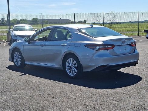 Used 2024 Toyota Camry LE FWD image 4
