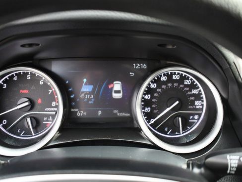 Used 2023 Toyota Camry LE image 31