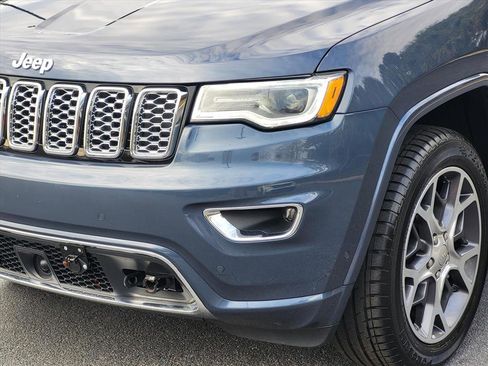 Used 2019 Jeep Grand Cherokee Overland image 8