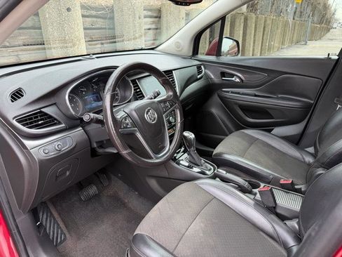 Used 2019 Buick Encore Preferred image 16