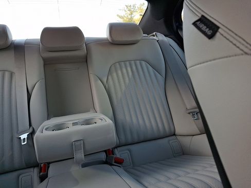 Certified 2024 Genesis G70 2.5T w/ Sport Prestige Package image 20