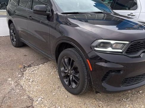Used 2023 Dodge Durango GT w/ Blacktop Package AWD/4WD image 2