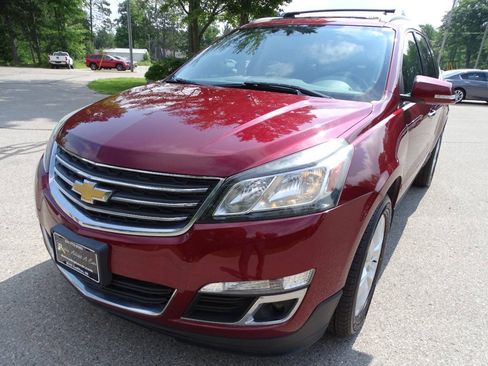Used 2017 Chevrolet Traverse AWD LT w/ True North Edition image 7