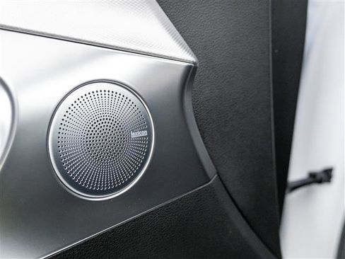 New 2026 Genesis G70 2.5T Prestige image 27