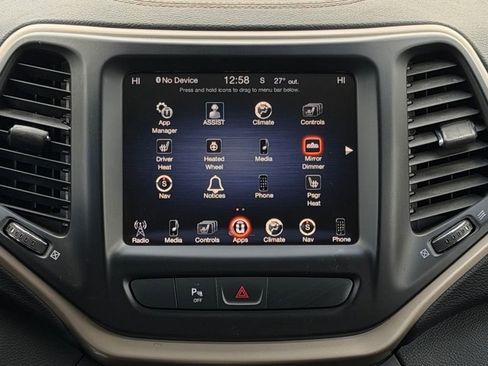 Used 2018 Jeep Cherokee Limited image 17