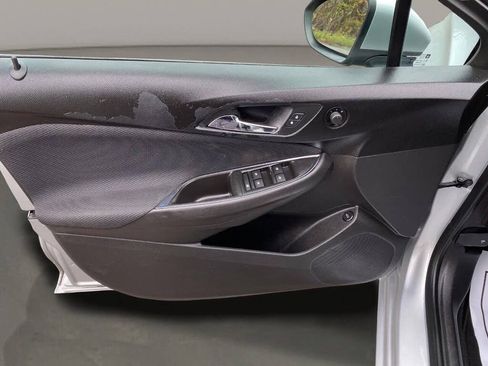 Used 2016 Chevrolet Cruze LS image 14