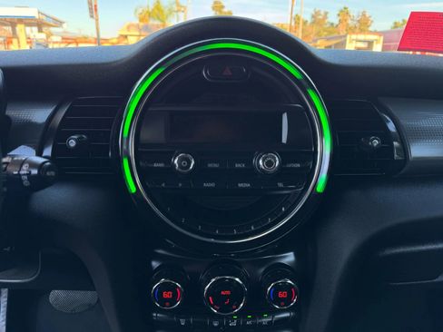 Used 2015 MINI Cooper 2-Door Hardtop FWD image 27