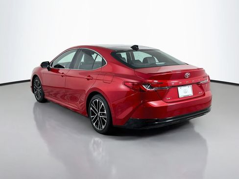 Used 2025 Toyota Camry XLE w/ Premium Package FWD image 7