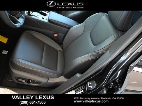New 2026 Lexus RX 350h AWD/4WD image 13
