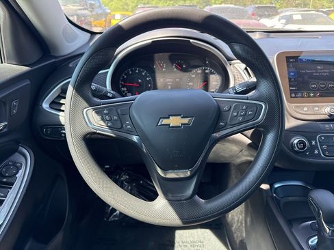 Used 2024 Chevrolet Malibu LT FWD image 13