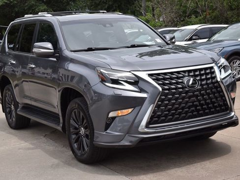 Used 2023 Lexus GX 460 Premium w/ Accessory Package AWD/4WD image 5