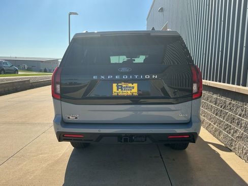 New 2026 Ford Expedition Max Active image 5