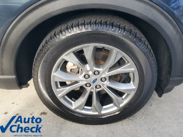 Used 2022 Ford Explorer XLT w/ Equipment Group 202A RWD image 8