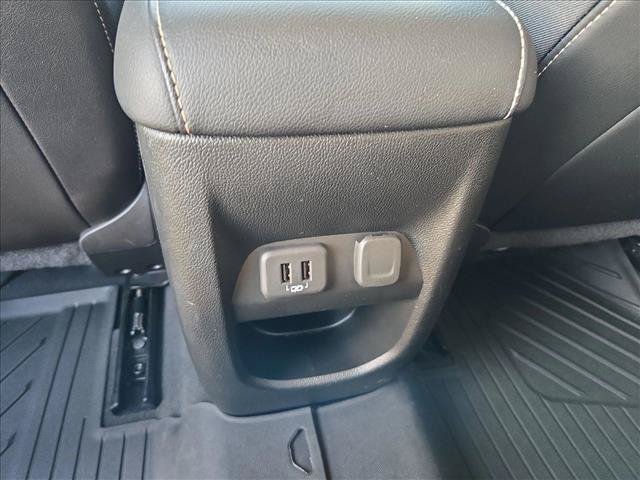 Used 2022 GMC Canyon Denali w/ Denali Black Edition Package RWD image 17