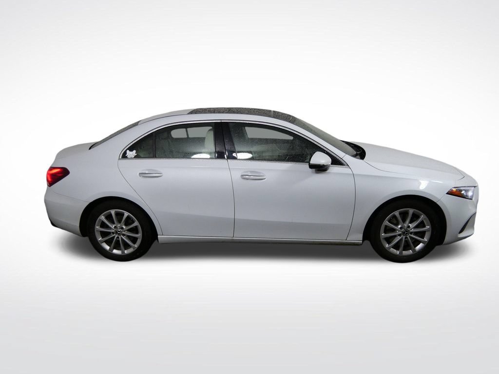 Used 2020 Mercedes-Benz A 220 4MATIC image 2